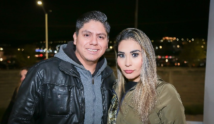  Karim Candia y Nancy Casillas.