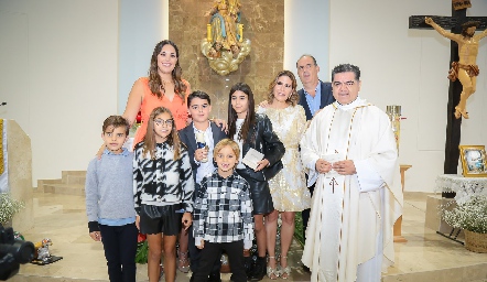Familias Esper y Ortega.