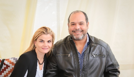  Érika Matuk y Miguel Gutiérrez.