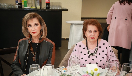  Ligia Cuadra y Maga Guerra.