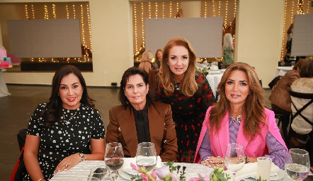  Gabriela López, Teresa del Pozo, Rocío y Cristina Mexicano.