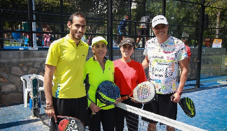  Andrés Navarro, Gabriela Chevaile, Ale Valle y José Luis Games.