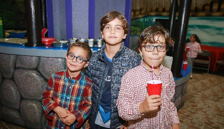  Mateo Rivera, Pablo de Los Santos y Jerónimo Villegas.