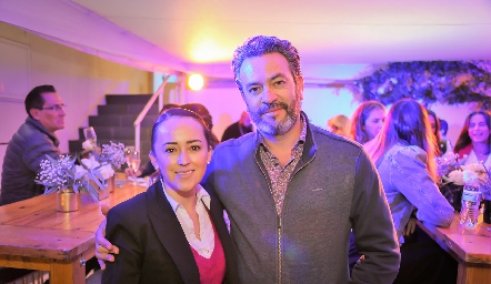  Martha Contreras y Sergio Medellín.