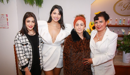  Jazmín Huerta, Fabiola Flores, Rosario Flores y Juanita Tobias.