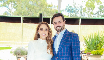  Elisa Ramírez y Rodrigo Labastida.