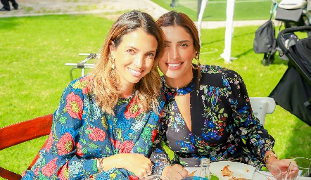  Natalia Fernández y Aída Fernández.