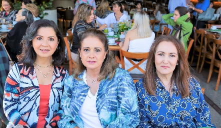  Martha Carrillo, Maru Martínez y Laura del Pozo.