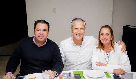  Roberto Silva, Humberto Siller y Mireya Payán.