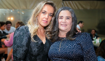  Mónica Torres y Cecilia Compean.