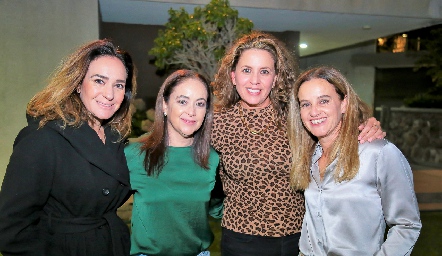  Julieta Morales, Ana Lorena Madrazo, Érika Rodríguez y Romina Madrazo.