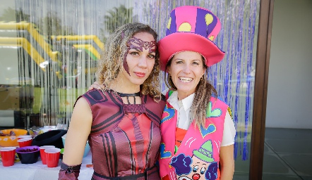  Marcela Torres y Sofía Rueda.