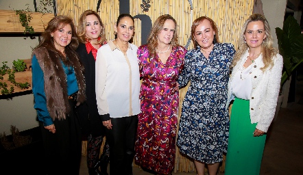  Elia de Padilla, Mago Lara, Malú de Morales, Martha de Leiva, Marcela Piña y Paty Annette Ruiz.