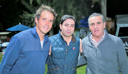  Javier Meade, Mauricio Zollino y Beto Gómez.