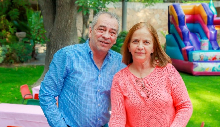  Héctor Mézquida y Beatriz Márquez.