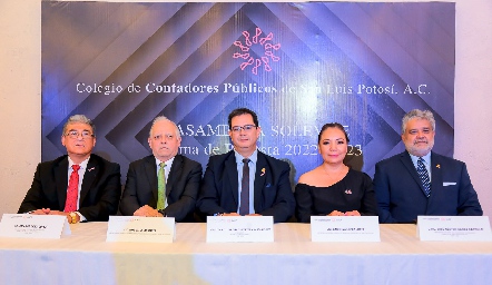  Amílcar Silva, Noel Lara, Luis Carlos Verver, Gabriela López y José Néstor Garza.