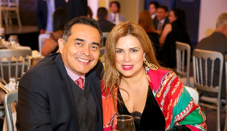  Eugenio Govea y Claudia Coriche.