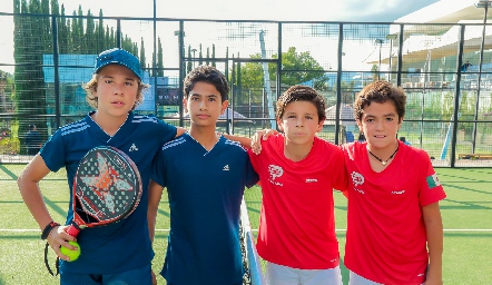  Juan Carlos Martínez, Leonardo Venegas, Marcelo Vera y Hugo Vidal.