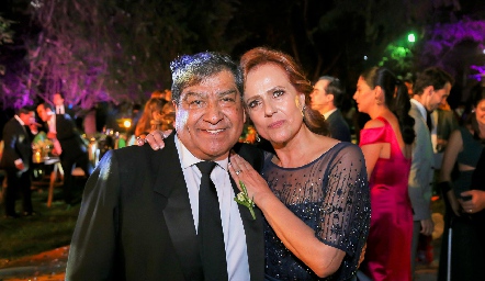  René Díaz y Martha Elisa de Magdaleno.
