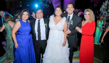  Tita Ruiz, René Díaz, Carmelu Díaz, Bradish Payán y Martha Elena Ruiz.