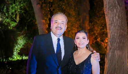  Mario García y Maricela Castañon.