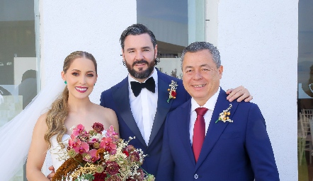  Laura Bravo, Luis Alberto Mahbub y Lisandro Bravo.