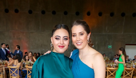  Paulina Gómez y Mónica Torres.