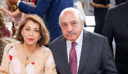 Irene Rangel y Juan Sarquis.