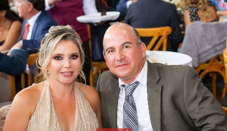  Karla Saucedo y Carlos Heinze.