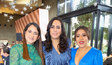  Mariana, María y Marlene.