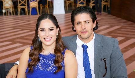  Adriana Narváez y Roberto Fernández.