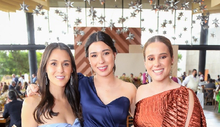  Primas Bravo, Ana, Carmen y Montse.