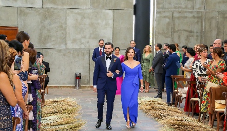  Luis Alberto Mahbub con su mamá Elsa Tamez.