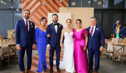  Luis Antonio Mahbub, Elsa Tamez de Mahbub, Luis Alberto Mahbub, Laura Bravo, Lura Rodríguez de Bravo y Lisandro Bravo.