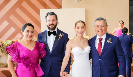  Laura Rodríguez, Luis Alberto Mahbub, Laura Bravo y Lisandro Bravo.