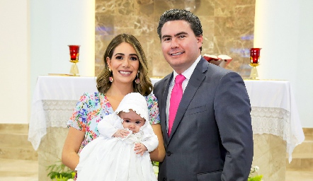  Andrea Lorca y Héctor Gordoa con su hija Isabella.