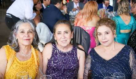  Laura Méndez, Lety Lara y Mireya Campa.