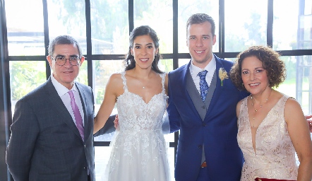  Guillermo Salazar, Alejandra González, Fernando González y Patricia Eugenia Macías.