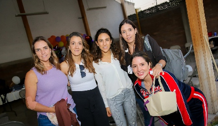  Andrea Cervantes, Ana Elena Meade, Iracema Abud, Marcela Rivera y Rocío Muriel.
