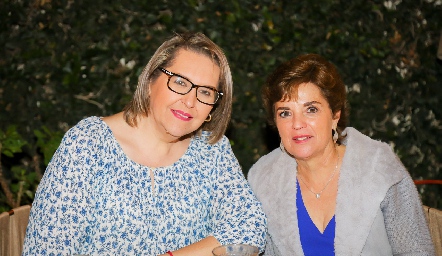  Norma Aceves y Lorena Maza.
