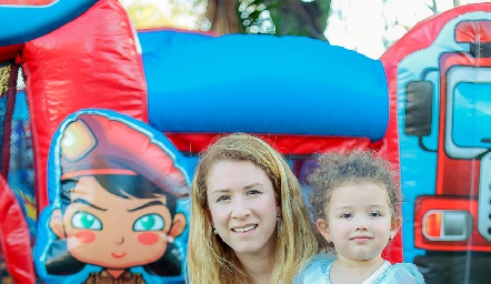  Fede, Karla Puente y Loreta.