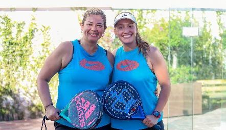  Bere Martínez y Alondra Orantes.