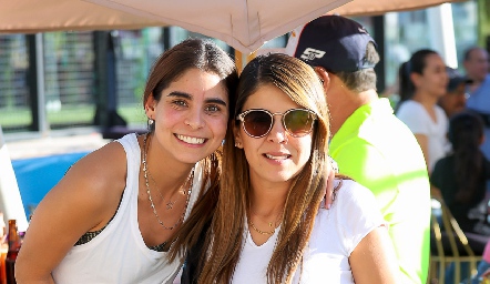  Rocío de la Vega y Fernanda Leal.