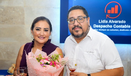  Lidia Bravo y Ángel Pastor Flores.