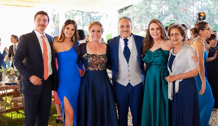  Jaime Galarza, Mariana Cerda, Jessica Torres, Jaime Torres Corzo, Leticia Gutiérrez y Carmelita Torres Corzo.
