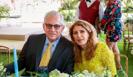  Miguel Torres Corzo y Mónica Hernández.