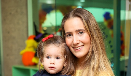  Amelia y Lucía Martín Alba.