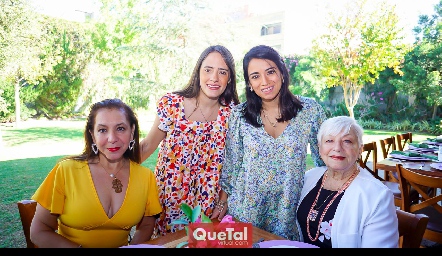  Gladys Villasana, Ale Ascanio, Ale Quezada y Gladys Mena.