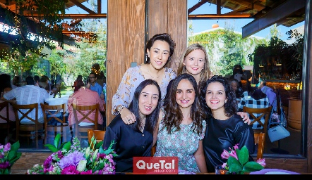  Midori Barral, Fernanda Garza, Claudia Villasana, Tere Del Valle y Yolanda Aguillón.