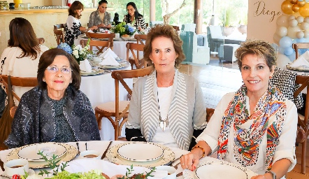  Nora Peran de Arzola, Lourdes Allende y Lourdes Carrera.